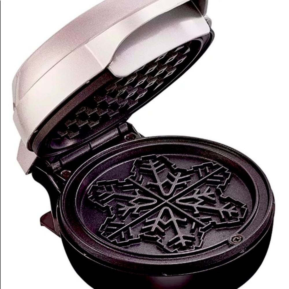 Bella Mini Waffle Maker, Snowflake Silver